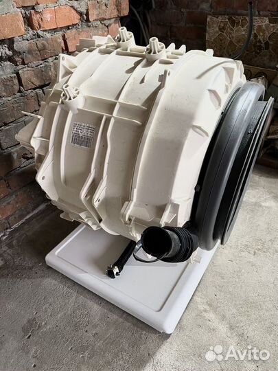 Бак в сборе для стиральной машины Ariston