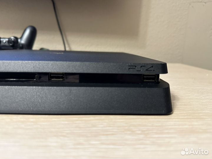 Sony PS4 Slim - 1TB