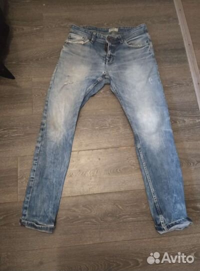 Много мужской одежды