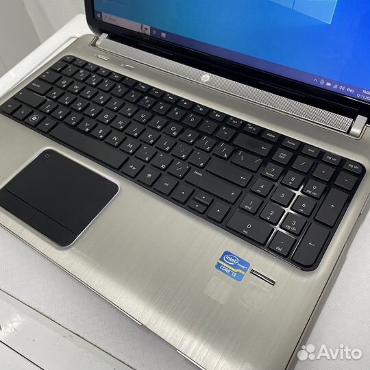 Ноутбук HP i3-2310M/8Gb/SSD+HDD/2 видеокарты