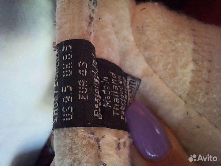 Продам щитки,коньки,нагрудник,блин и ловушку