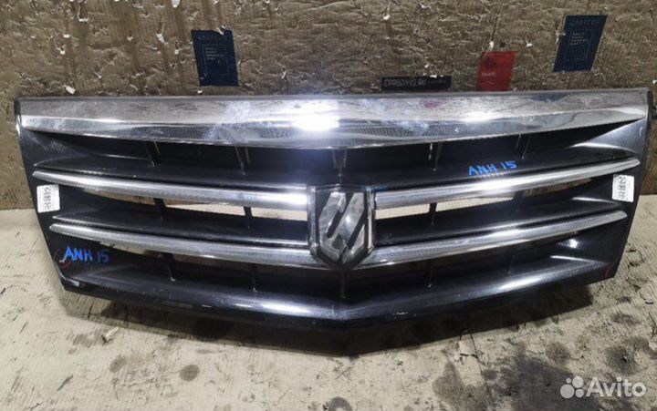 Решетка радиатора toyota alphard anh15w