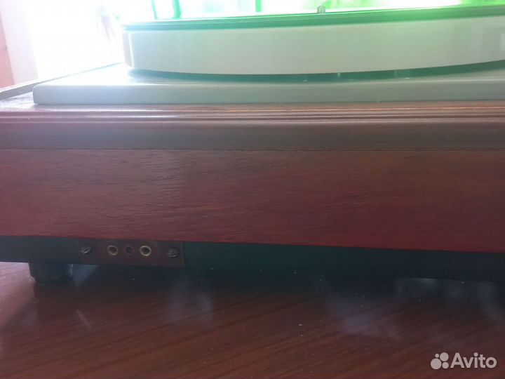 Проигрыватель винила goldring Lenco GL 68