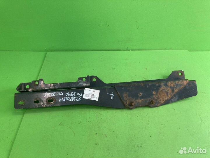 Кронштейн бампера правый mercedes-benz actros MP I