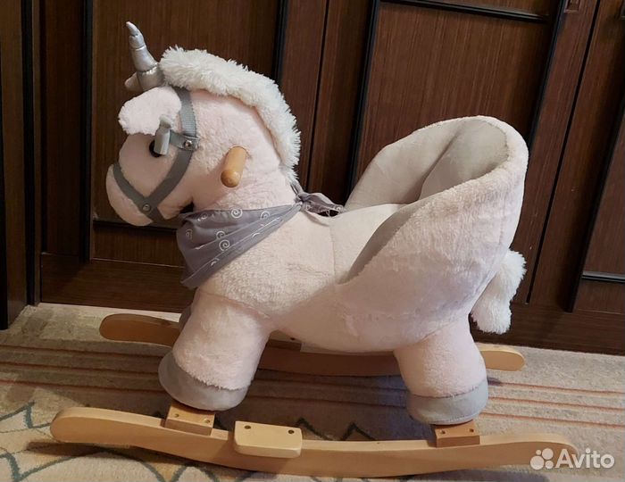 Качалка лошадь