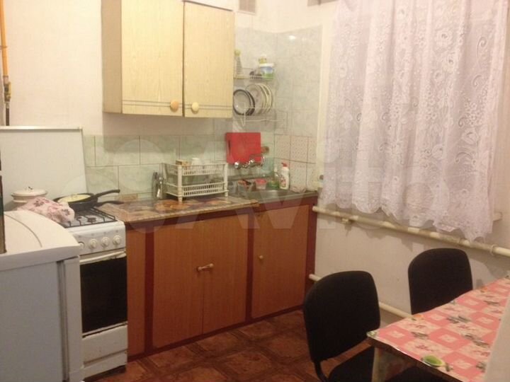 Комната 14 м² в 3-к., 1/2 эт.