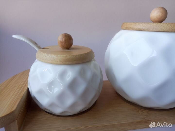 Набор Айсберг с сахарницей и солонкой на подставке