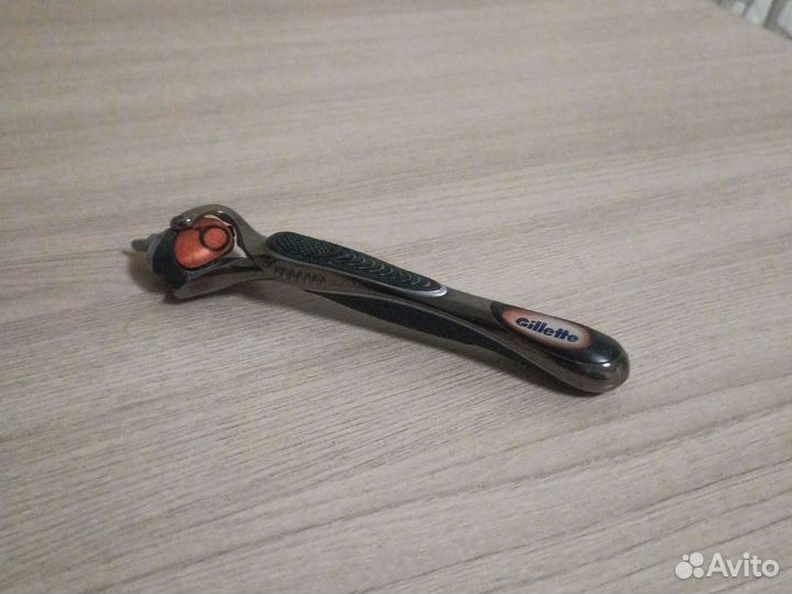 Станок для бритья gillette