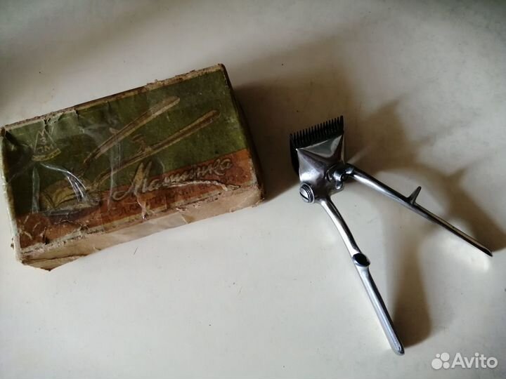 Старинная машинка для стрижки