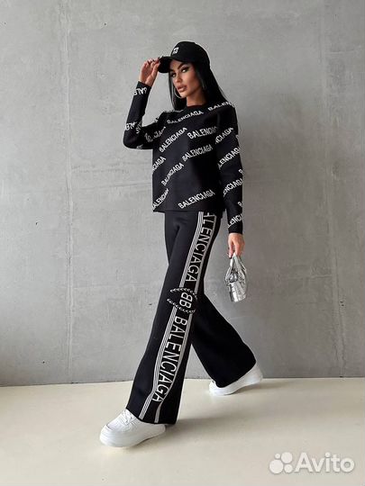 Спортивный костюм balenciaga