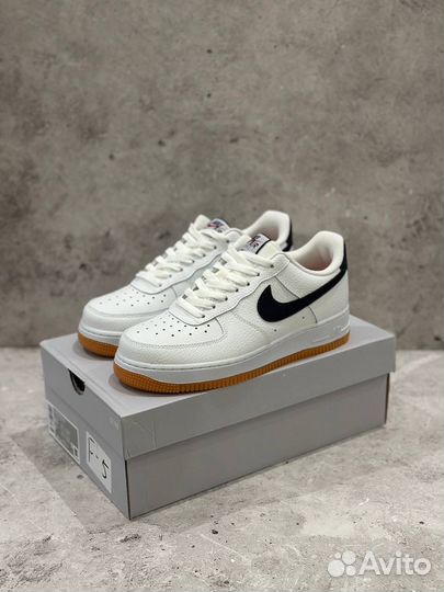 Кроссовки Nike Air Force 1