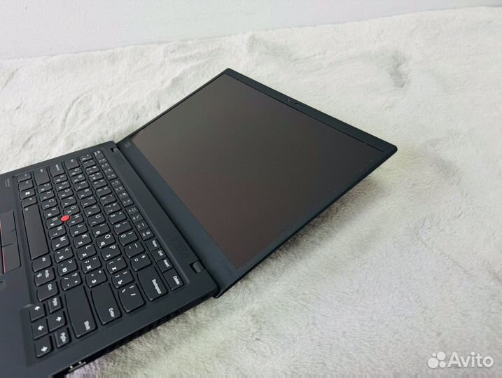 ThinkPad X1 Carbon как Новый