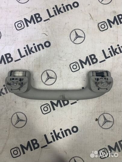 Ручка потолка передняя левая Mercedes Ml W164
