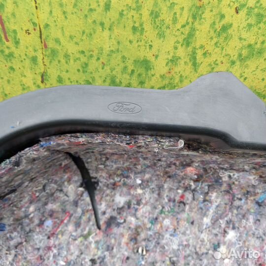 Накладка на арку пластиковая