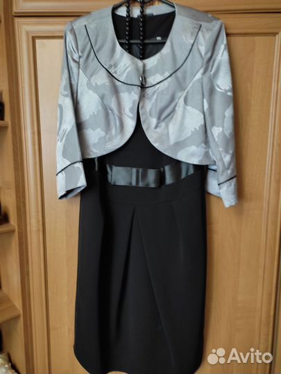 Платье женское 48 50 бу