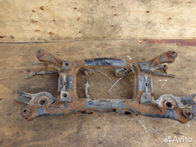 Балка задняя Suzuki Grand Vitara 2 JT