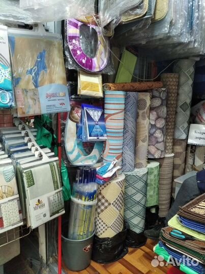 Наборы ковриков для ванной туалета придворные