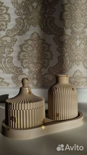 Набор: ваза, свеча в кашпо, поднос