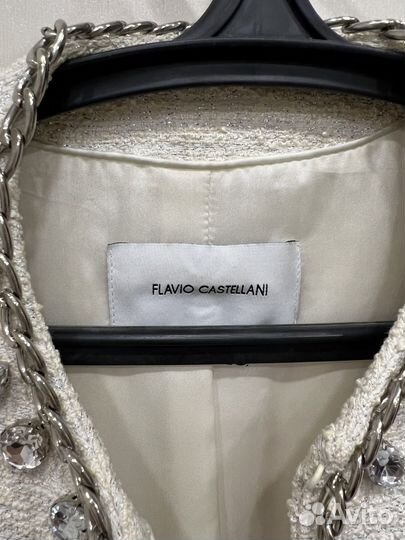 Твидовое пальто легкое женское