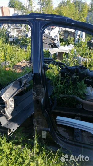 Стойка крыши кузова порог Renault Duster 2.0 4*4