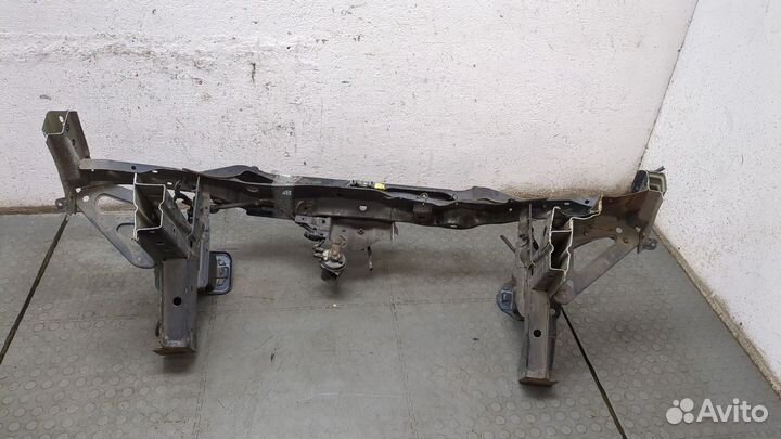 Рамка передняя Nissan Note E11, 2011