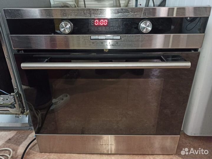 Духовой шкаф Zigmund & Shtain