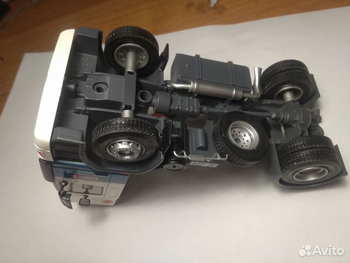 Модель тягача Pegaso