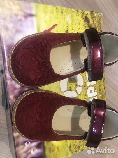Туфли для девочки 23,5р