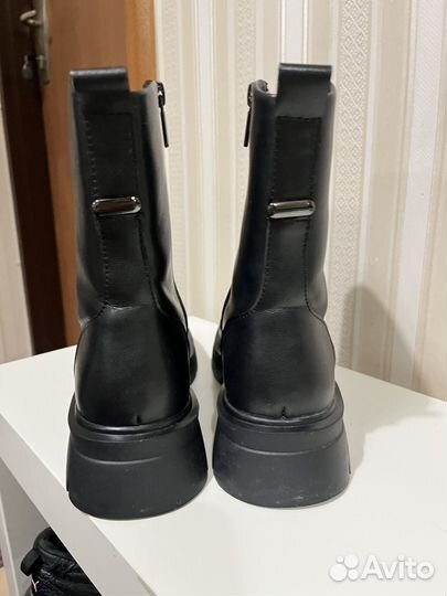Ботинки полусапоги натуральная кожа 38