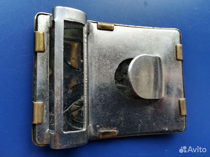 Винтажная пряжка на ремень