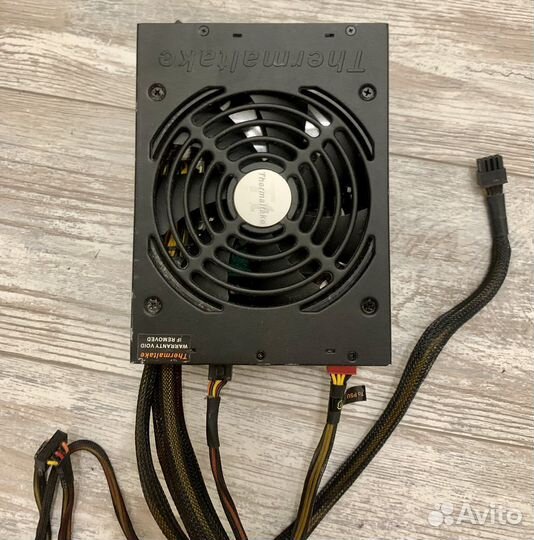 Блок питания thermaltake