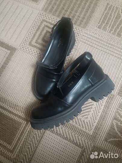 Туфли для девочки, девушки 37 размер