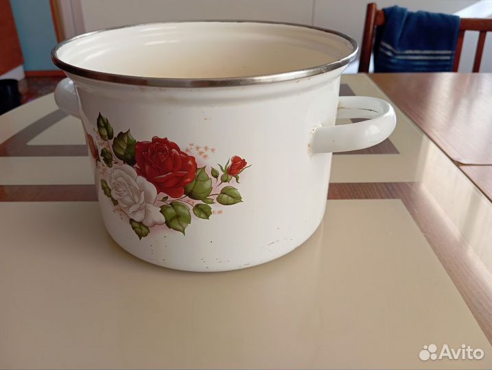 Кастрюли сковородка