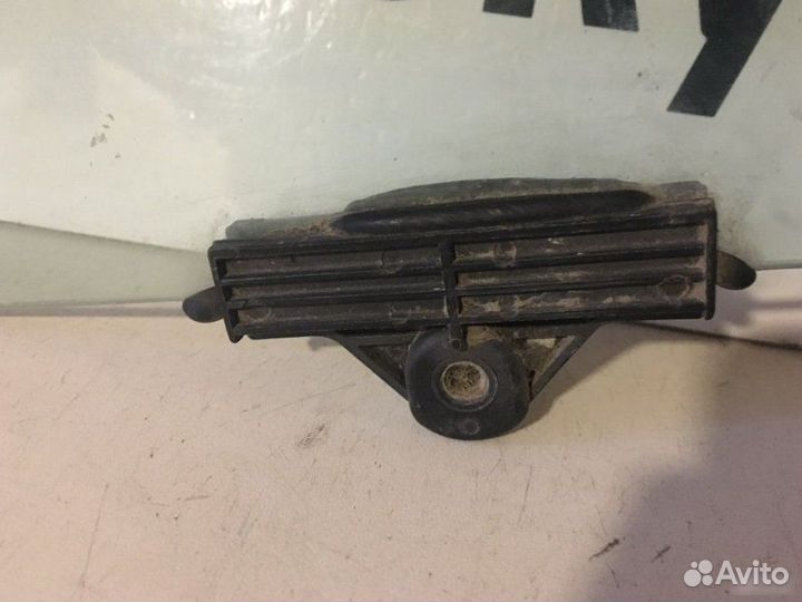 Стекло заднее правое Kia Optima 3