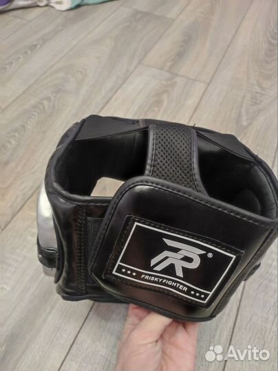 Боксерский шлем