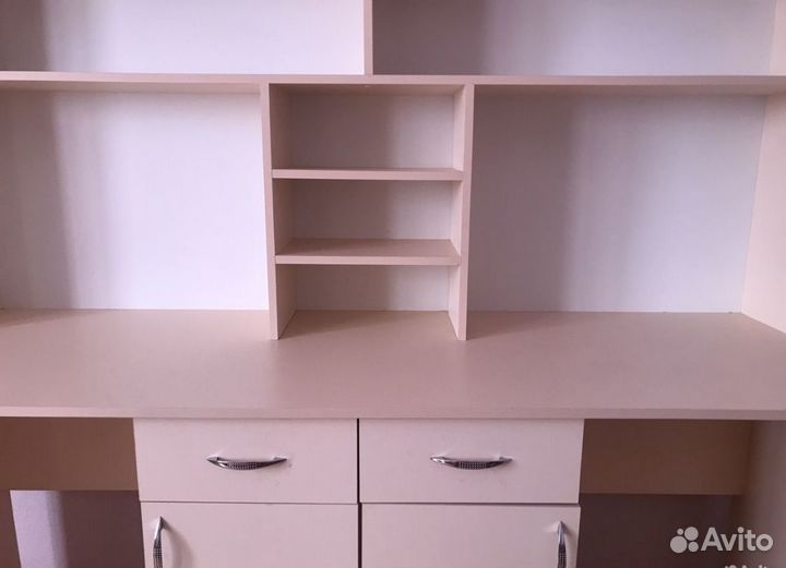 Продам письменный стол