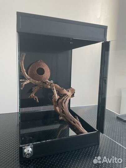 Террариум для рептилий с наполнением бу