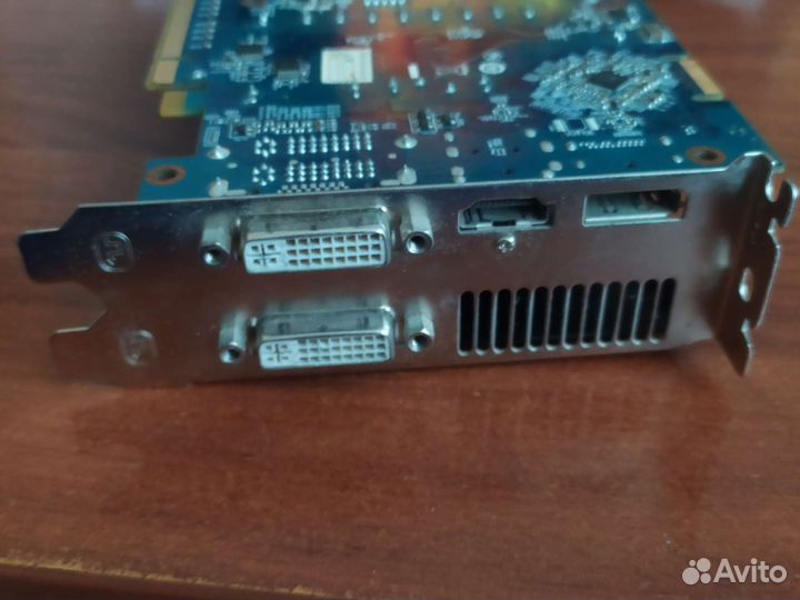 Видеокарта AMD Radeon HD 5700 series 1gb