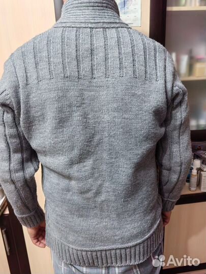 Мужской свитер