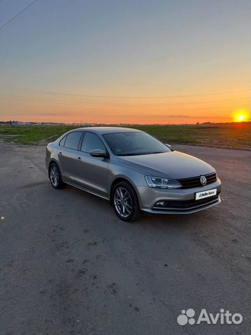 Volkswagen Jetta 1.4 AMT, 2018, 99 000 км с пробегом, цена 1698000 руб.