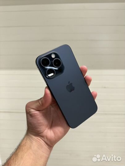 iPhone 15 Pro, 128 ГБ