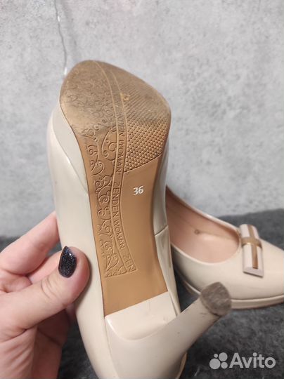 Туфли женские 36 размер бежевые