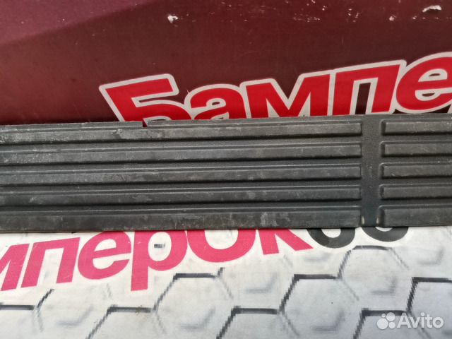 Накладка на подножку Toyota Land Cruiser 200