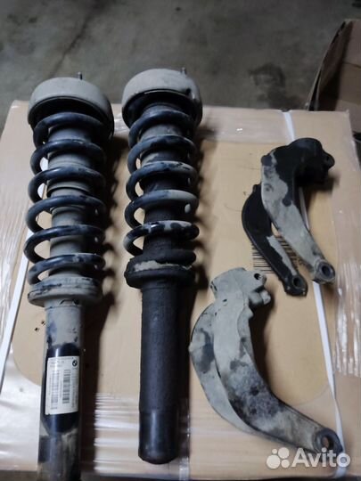 Стойки BMW X5 e70