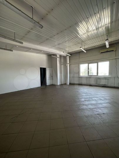 Сдам торговое помещение, 90 м²