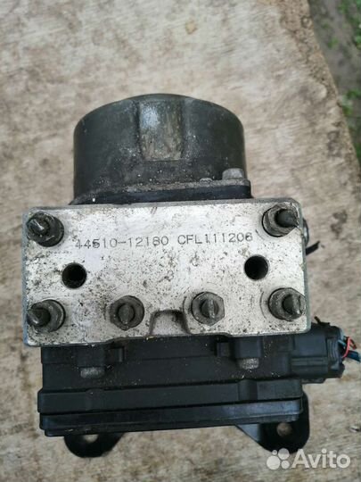 Блок ABS Toyota Corolla AE111