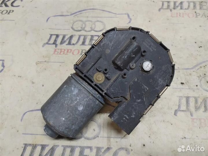 Моторчик стеклоочистителя передний VW Passat (B6)