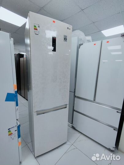 Новый Холодильник LG DoorCooling