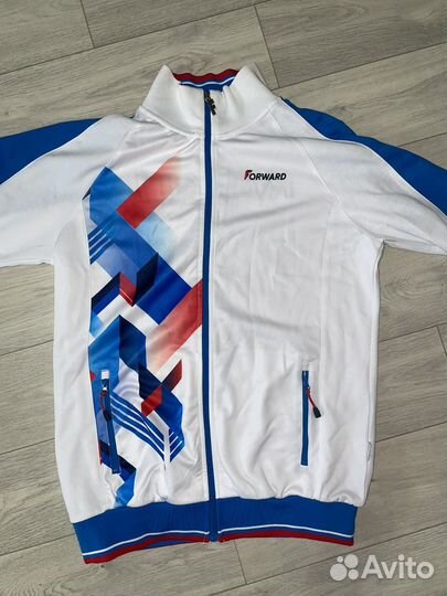 Одежда форвард
