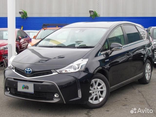 Toyota Prius Alpha 1.8 AT, 2015, 41 355 км